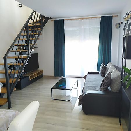 Apartmani Mira Nin Zewnętrze zdjęcie