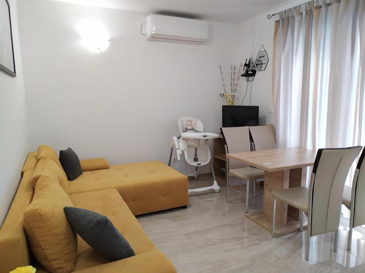 Apartmani Mira Nin Zewnętrze zdjęcie