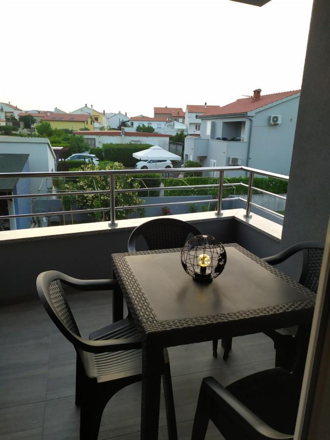 Apartmani Mira Nin Zewnętrze zdjęcie