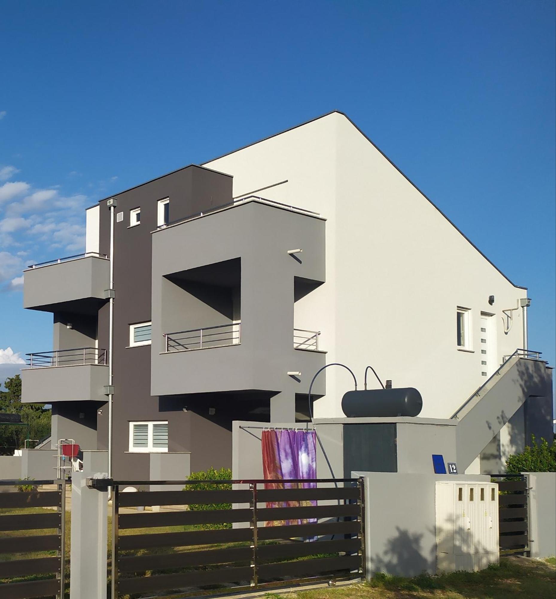 Apartmani Mira Nin Zewnętrze zdjęcie