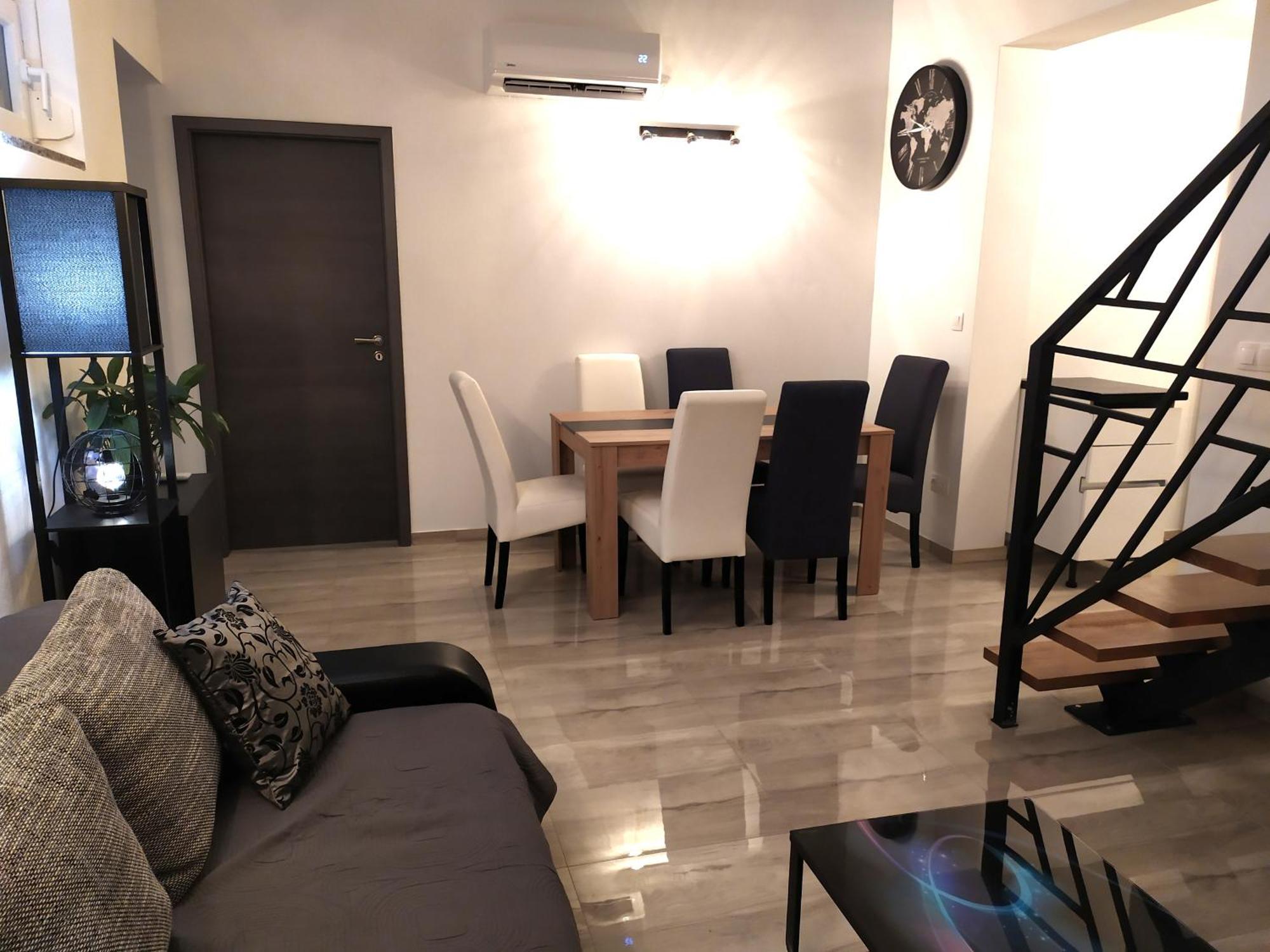 Apartmani Mira Nin Zewnętrze zdjęcie