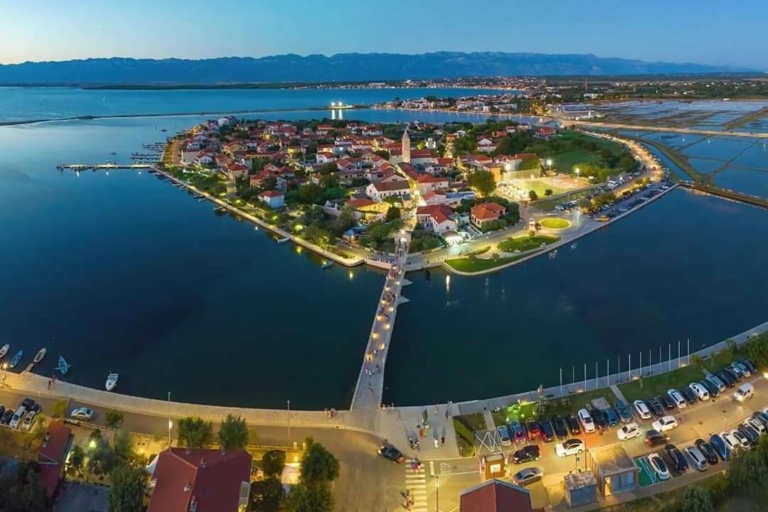 Apartmani Mira Nin Zewnętrze zdjęcie